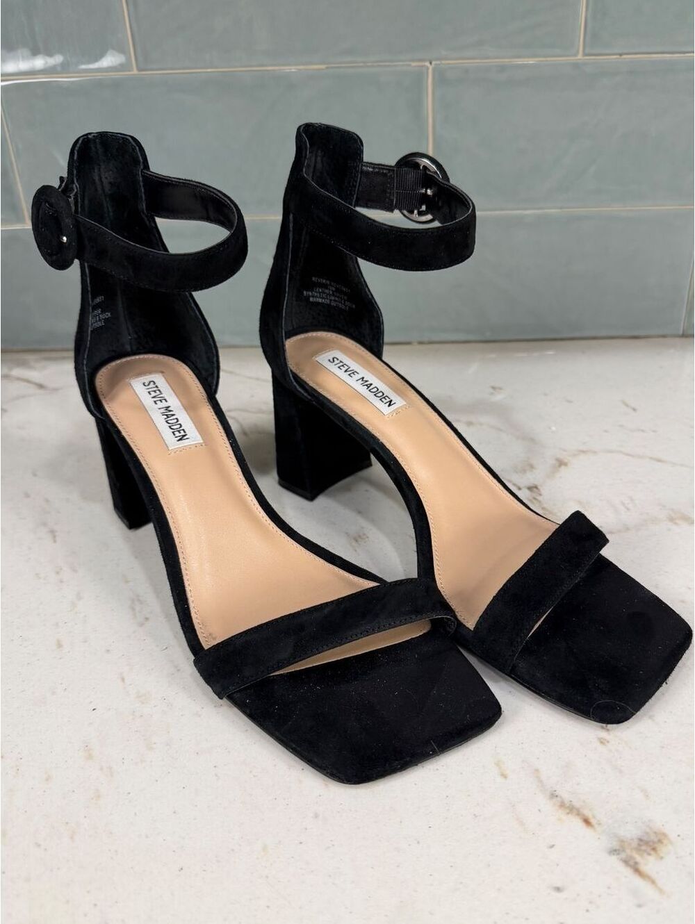 Steve Madden Women's Reverie Black Suede Low Heel Sandal Sz. 10M